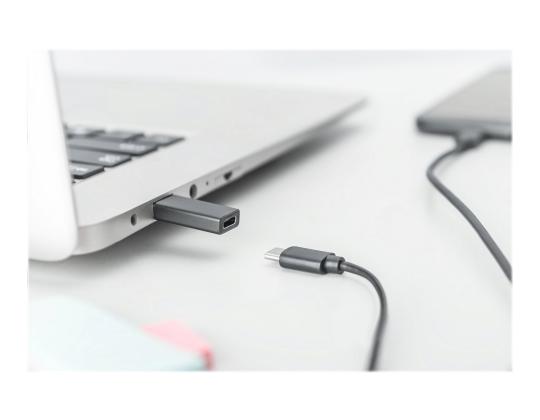 ASSMANN USB Type - C sovitintyyppi A–C