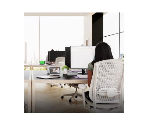 LOGI Essential for Flex Desks Kolme vuotta