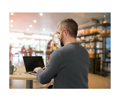 KENSINGTON MagPro Privacy 15.6in kannettava tietokone