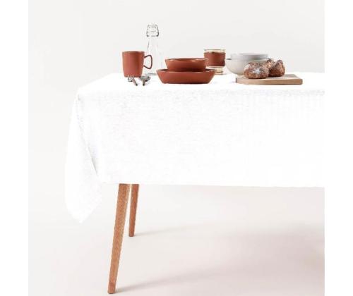 Pöytäliina EASY CARE 140x220cm valkoinen, 250g/m2