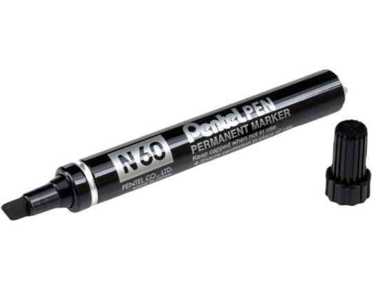 Kestomerkki leikatulla kärjellä PENTEL N60 3.9-5.7mm metallirunko musta