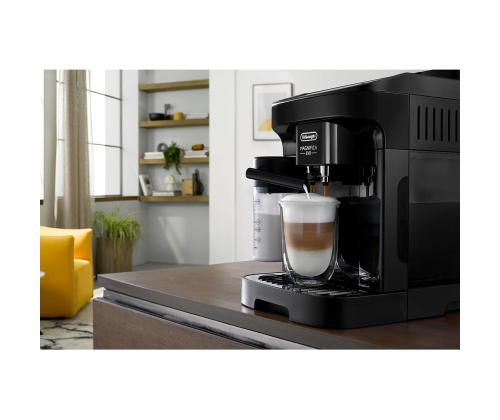 DeLonghi Magnifica EVO, musta - Espressokeitin
