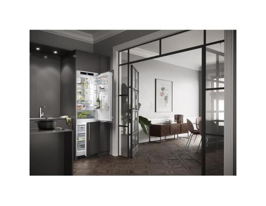 Liebherr Prime, NoFrost, 254 L, korkeus 177 cm - Integroitu jääkaappi