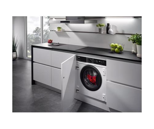 AEG 8000 Series PowerCare, 8 kg, syvyys 55,3 cm, 1400 kierrosta minuutissa - Integroitu pesukone