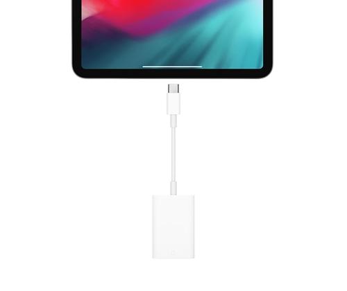 Apple USB-C to SD Card Reader - Kortinlukija - Kortinlukija