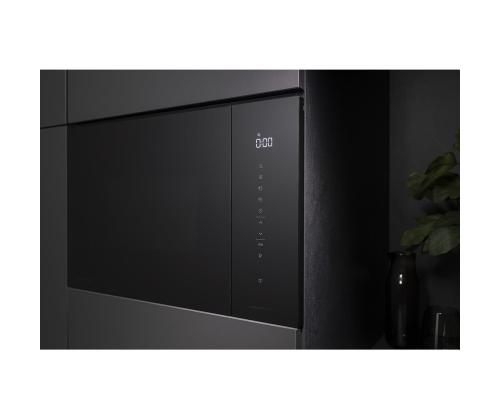 Hisense, 25 L, 1450 W, musta - Integroitu mikroaaltouuni, jossa on grilliritilä