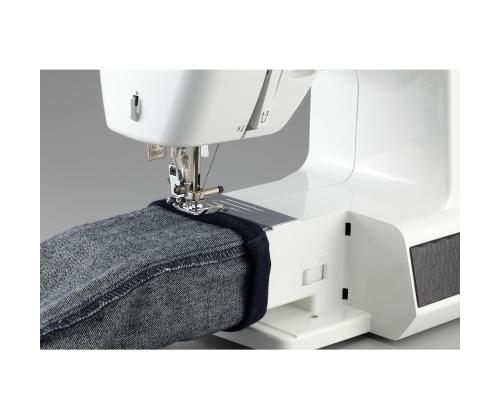 Brother Strong & Tough, valkoinen - Ompelukone - Ompelukoneet