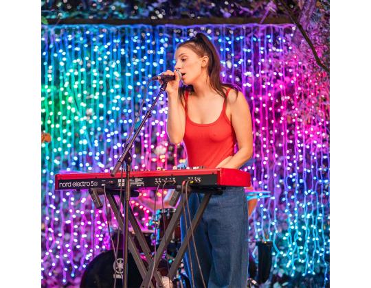 Twinkly Curtain, Jouluverho, 210 LED, IP44, musta - Älykkäät jouluvalot