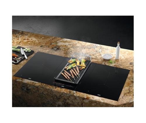 AEG, leveys 36 cm, kehyksetön, musta - Integroitu induktiokeittotaso