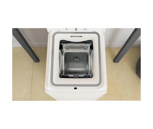 Whirlpool, Colours 15°, 6 kg, syvyys 60 cm, 1000 rpm - Pyykinpesukone ylälataustoiminnolla