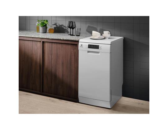 Electrolux 600 Slim, 10 astiasetti, leveys 44,6 cm, valkoinen - Vapaasti seisova astianpesukone