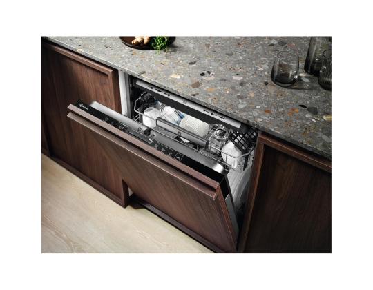 Electrolux 700, 14 astiasetti - Integroitu astianpesukone