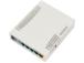 Tukiasema MIKROTIK IEEE 802.11b IEEE 802.11g IEEE 802.11n 1xUSB 2.0 5x10/100M RB951UI-2HND